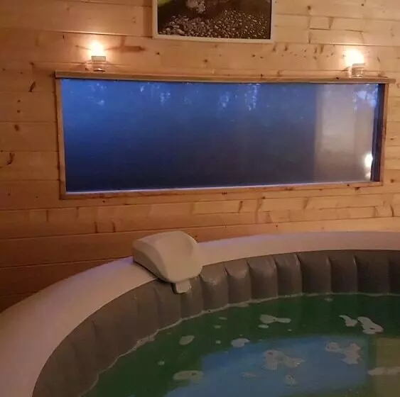 ベッドアンドブレックファースト La Bergerie Du Mesnil