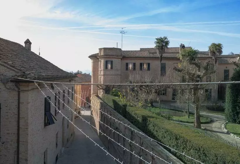 Aamiaismajoitus (B&B) Terrazza Sull Infinito