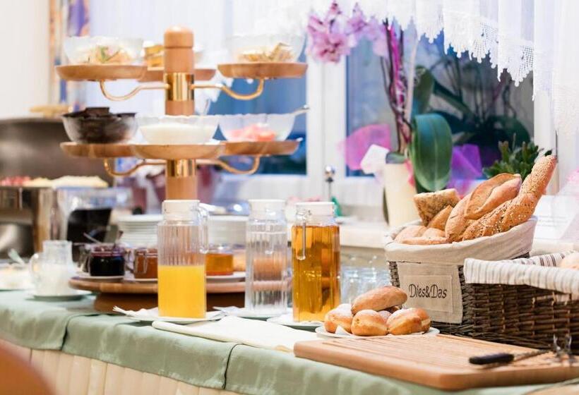 בית מלון כפרי Gasthaus Pension Zum Lustigen Steirer