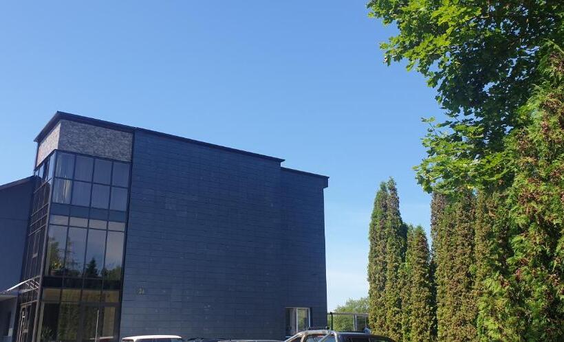 هتل Viešbutis Banga