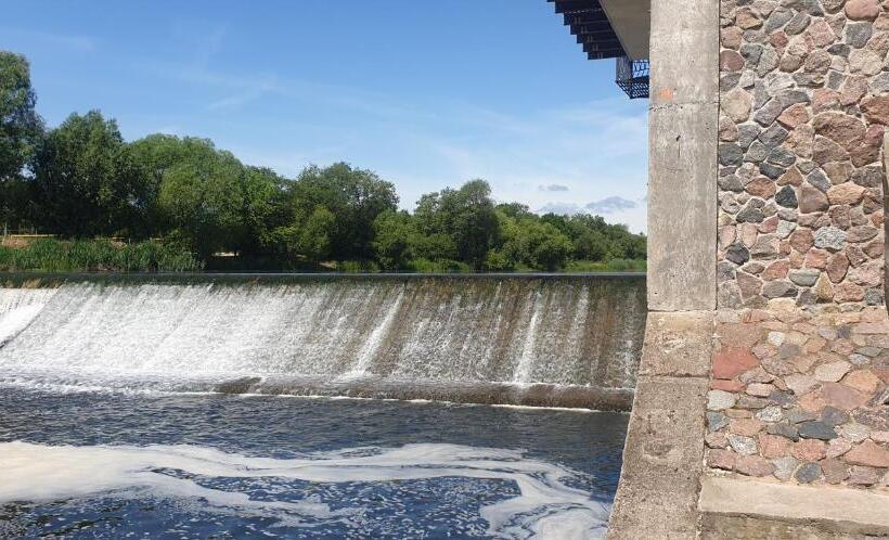 هتل Viešbutis Banga