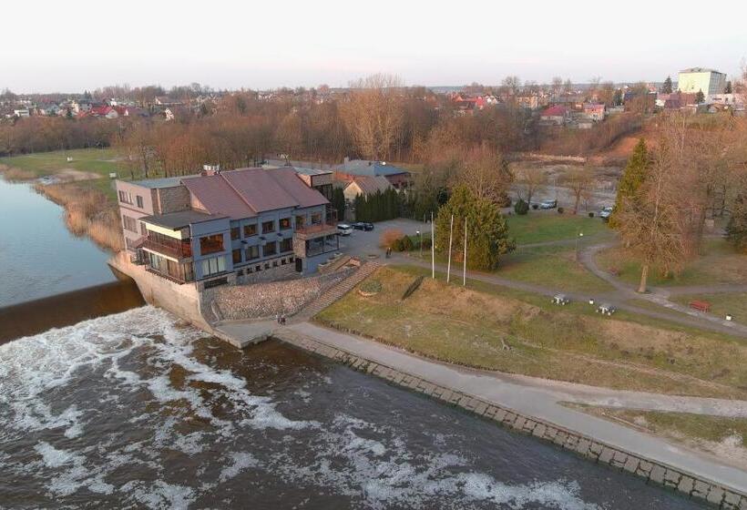 هتل Viešbutis Banga