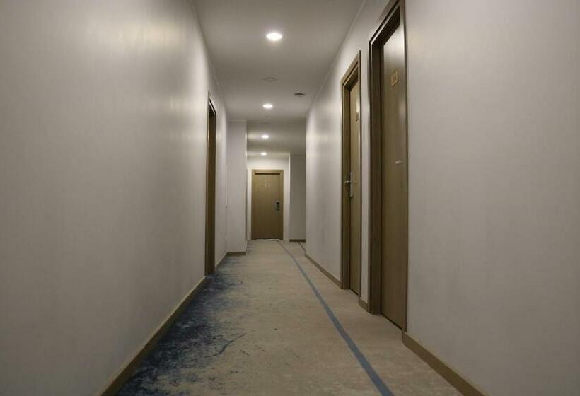 هتل Viešbutis Banga