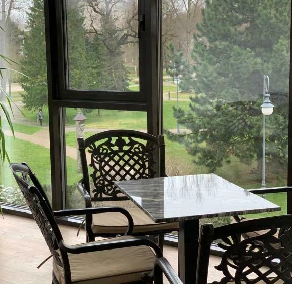 هتل Viešbutis Banga