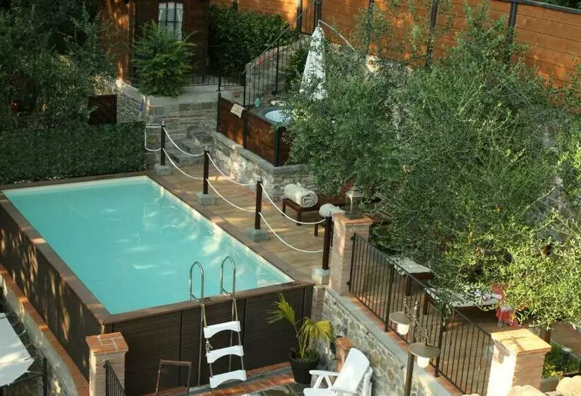 Majatalo Camera Rosa