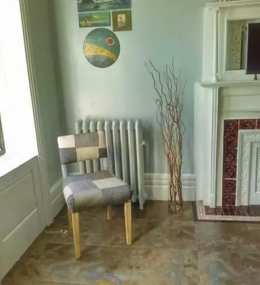 ペンション Irving Manor