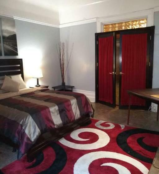 פנסיון Irving Manor