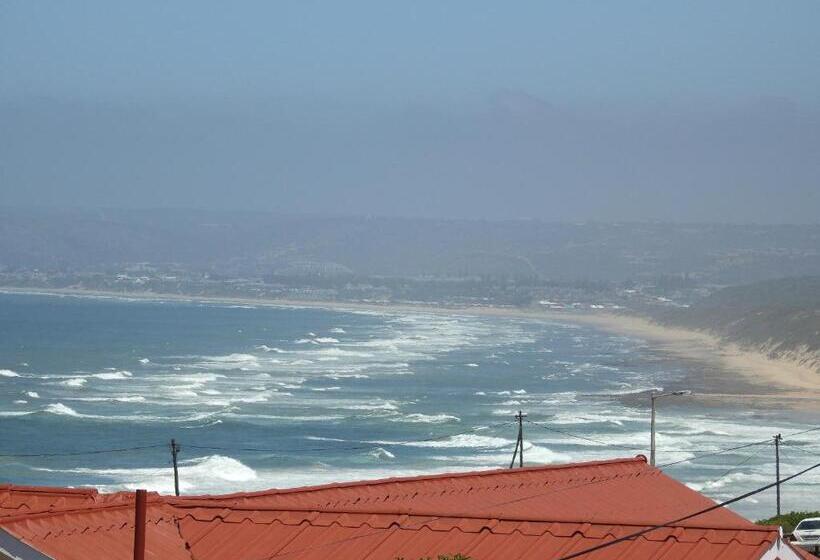 مبيت وإفطار Julsie S Home