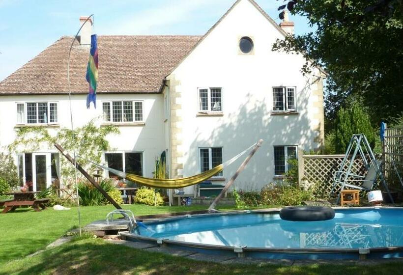 민박 Maunditts House