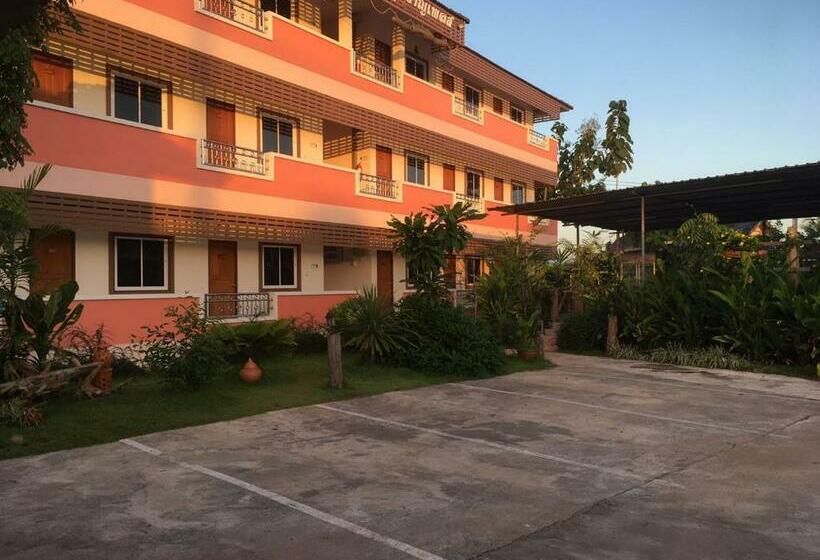 پانسیون Phumchanplace