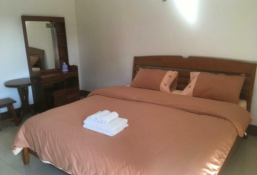 پانسیون Phumchanplace