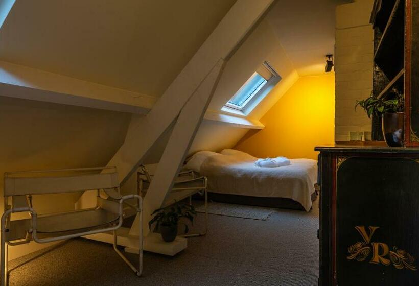 ペンション Place To Bee