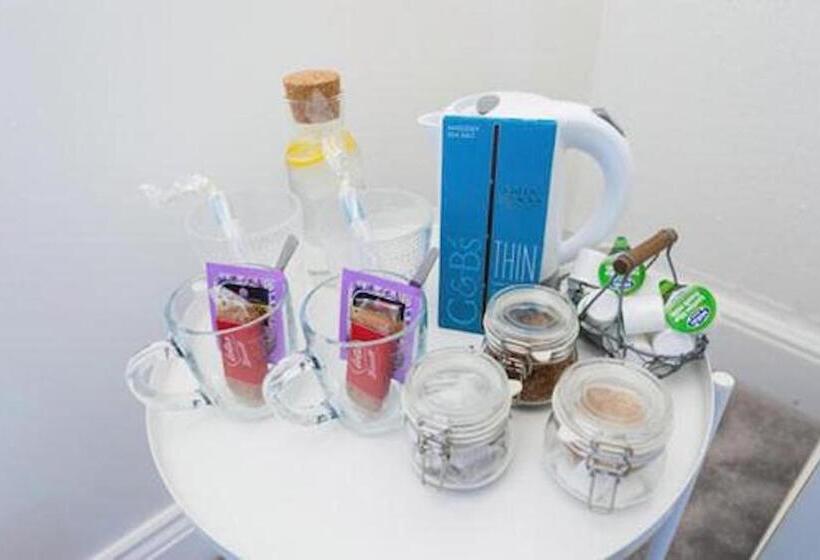 بنسيون The Blackwater Suite