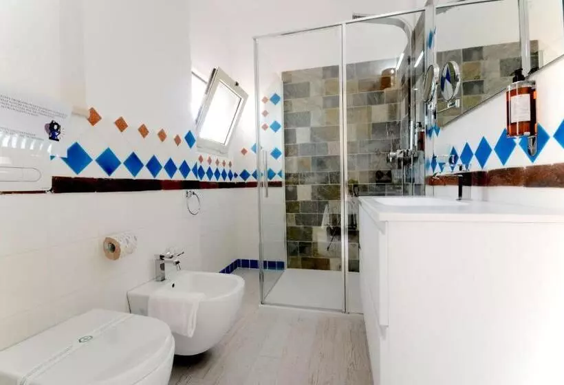 تختخواب و صبحانه Villa Dessena Guest House