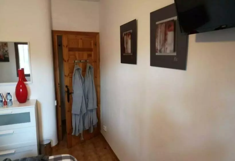 Aamiaismajoitus (B&B) Casa Jetizo