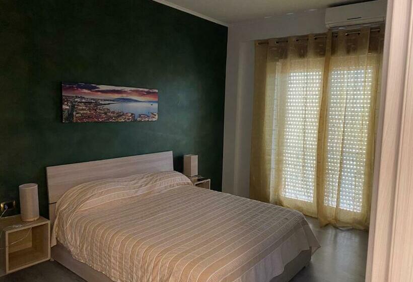 تختخواب و صبحانه Nidama House