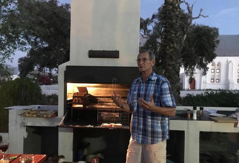 ペンション Towerzicht Guest House