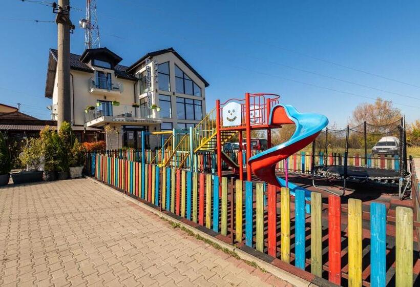 Pensiunea Carul Cu Flori