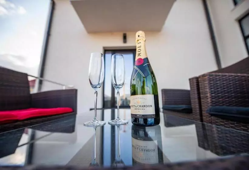 Pensiunea Carul Cu Flori