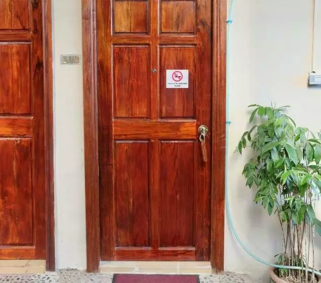 ベッドアンドブレックファースト Coron Residencia De Rosario