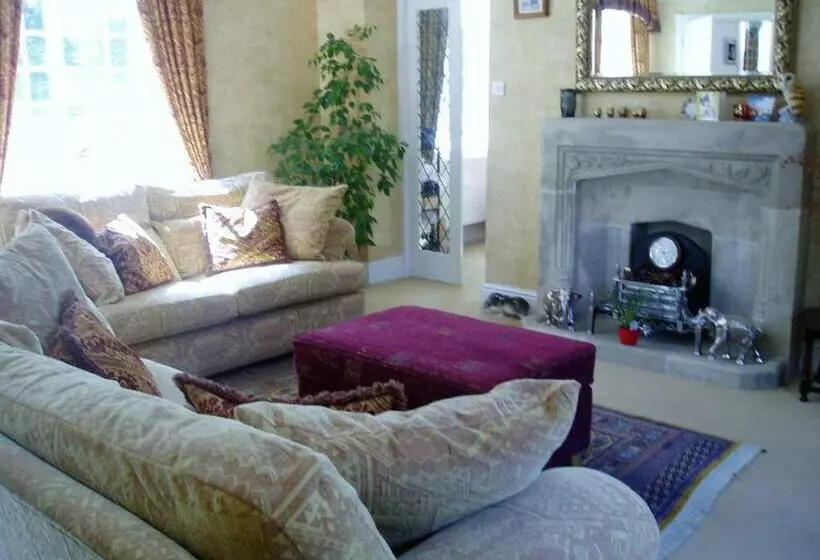 ベッドアンドブレックファースト The Courtyard