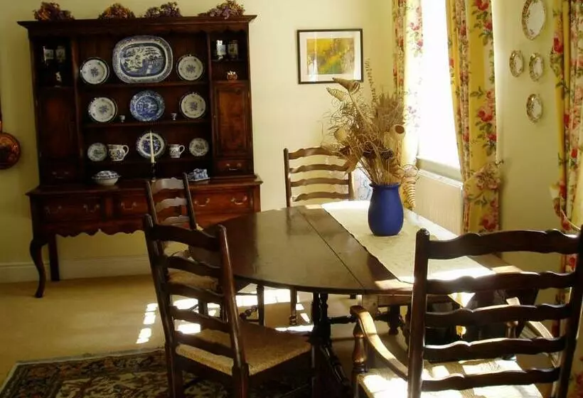 ベッドアンドブレックファースト The Courtyard