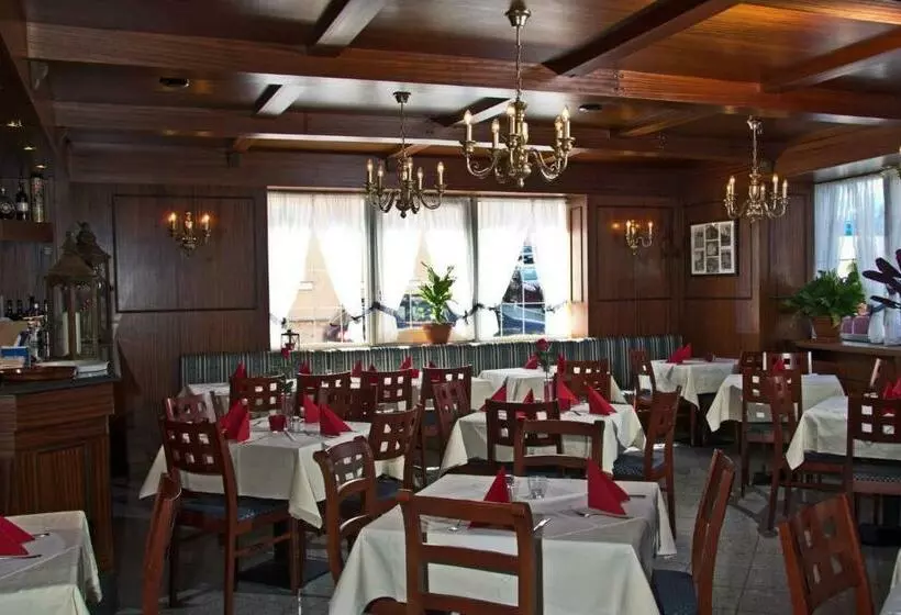 Hotelli Albergo Mamma Rosa