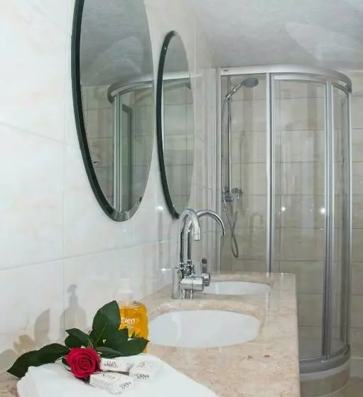 Hotelli Albergo Mamma Rosa