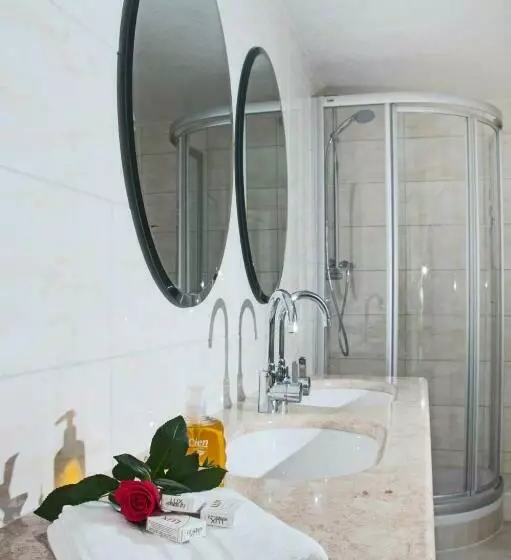 Hotelli Albergo Mamma Rosa