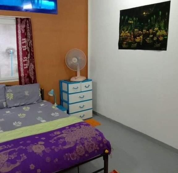 בית מלון כפרי Travellers Rest