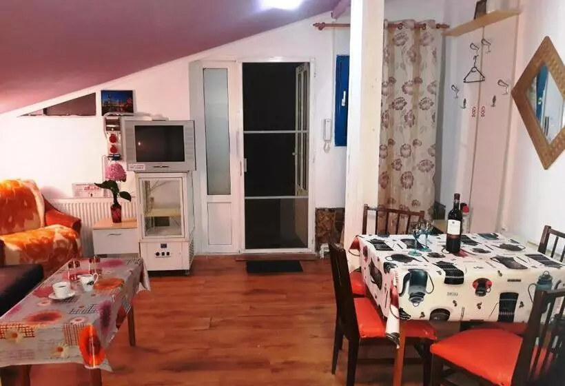 Majatalo Hostel Pascalis Alesd