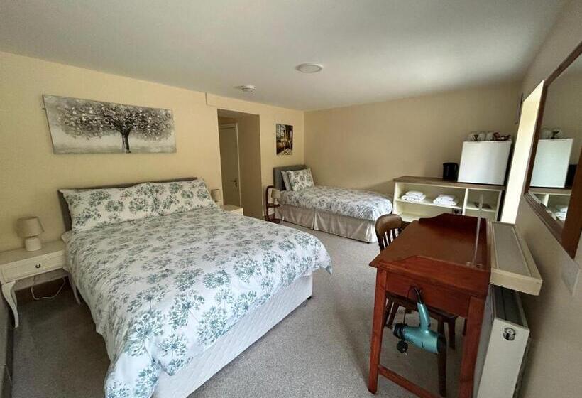 펜션 Mary S Of Mulranny