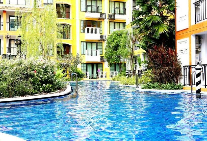 Venetian Poseidon Pool