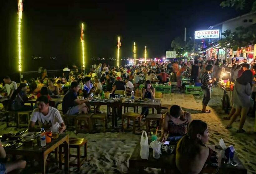 Venetian Poseidon Pool