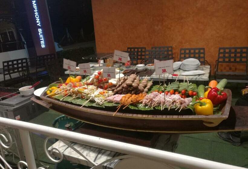 Venetian Poseidon Pool