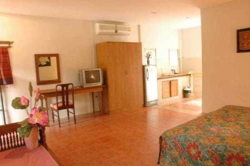 호텔 Chotika Bungalow Phuket