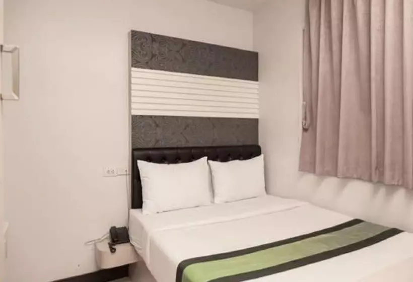 Cozi Inn Hotel, Bangkok