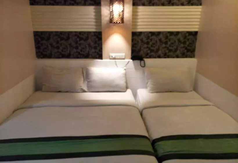 Cozi Inn Hotel, Bangkok