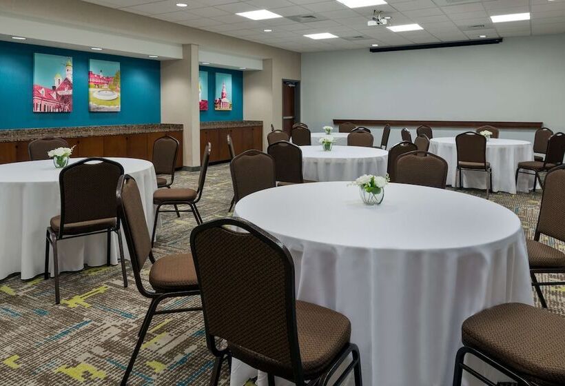 فندق Hampton Inn & Suites Winston Salem/university Area, Nc