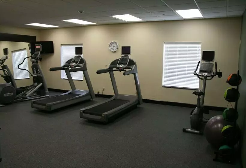 Отель Hampton Inn La Grange