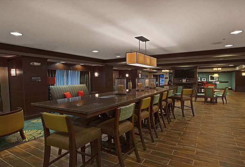 호텔 Hampton Inn New Albany