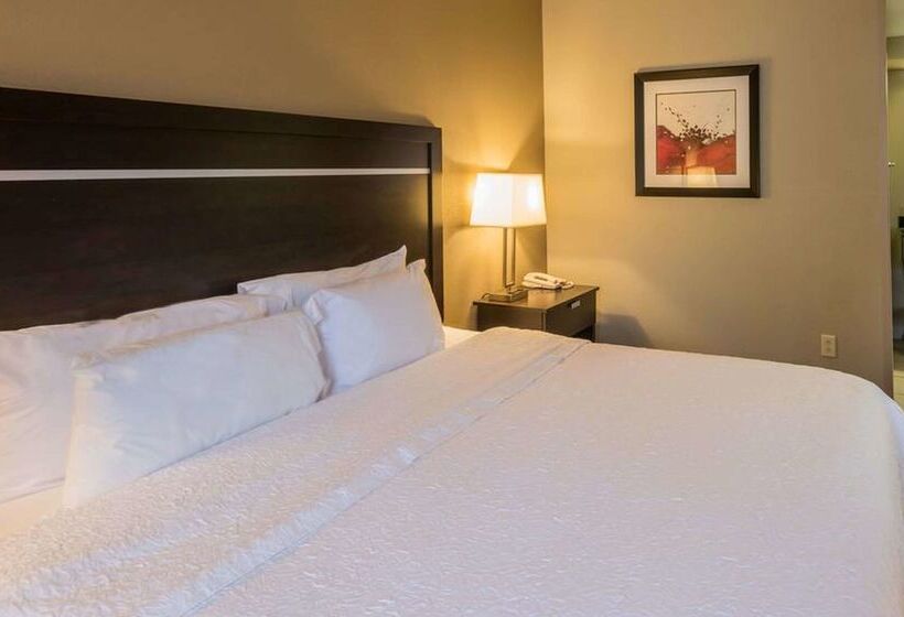 호텔 Hampton Inn New Albany