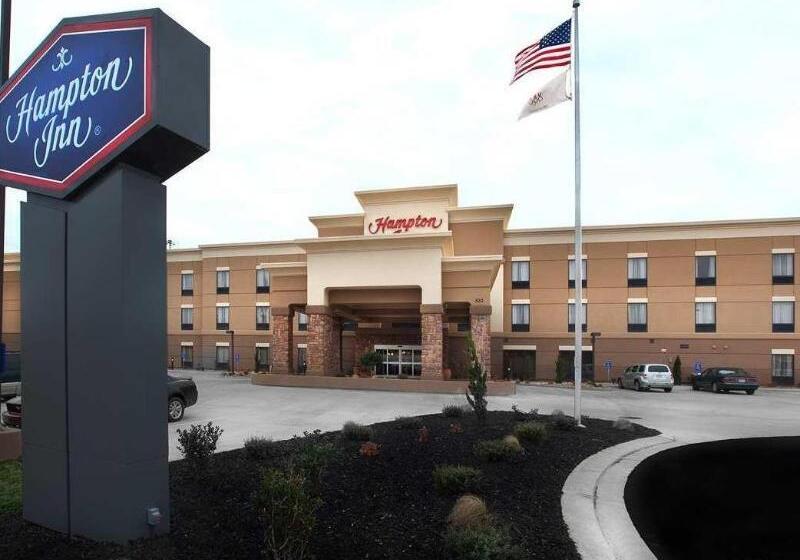 호텔 Hampton Inn New Albany