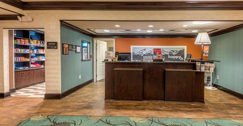 호텔 Hampton Inn New Albany