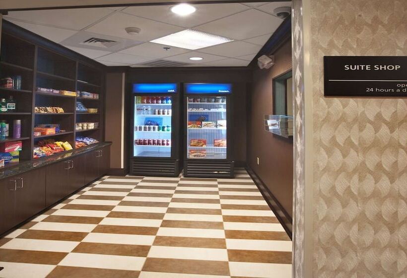 호텔 Hampton Inn New Albany