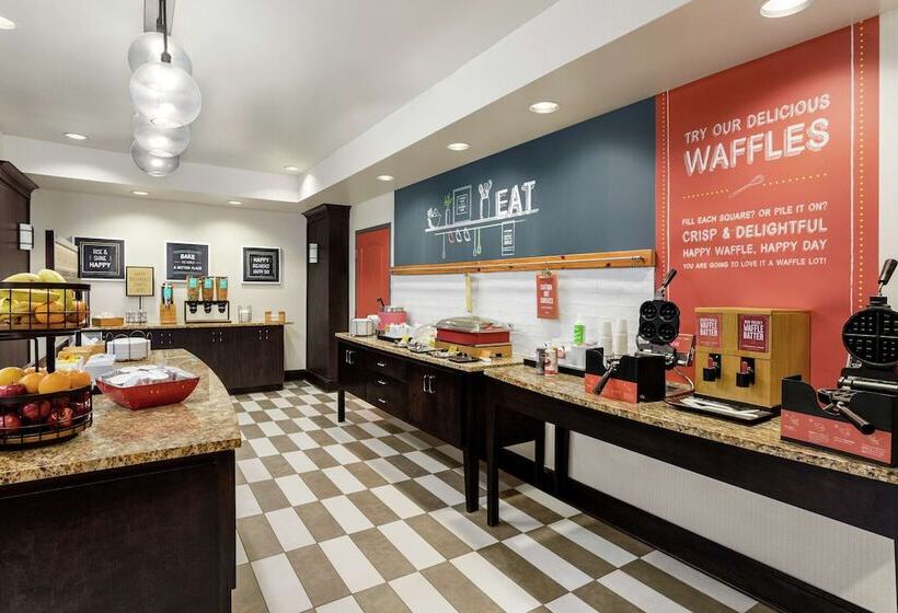 호텔 Hampton Inn New Albany