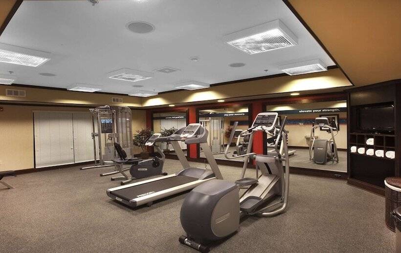 호텔 Hampton Inn New Albany