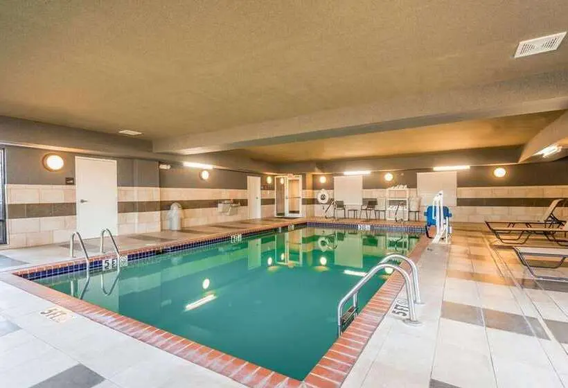 ホテル Hampton Inn New Albany
