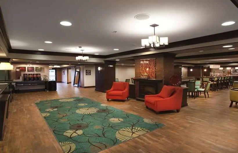 ホテル Hampton Inn New Albany