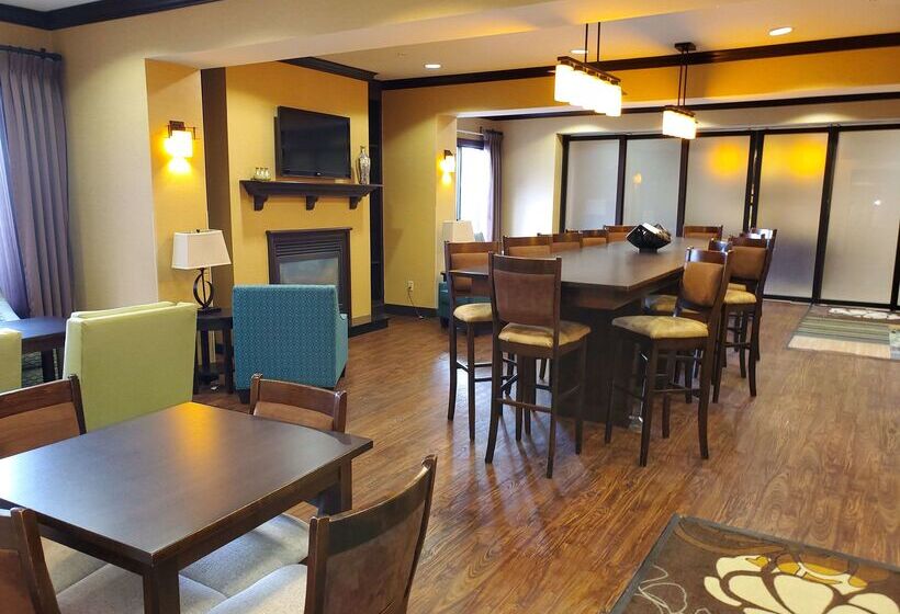 فندق Hampton Inn Stow